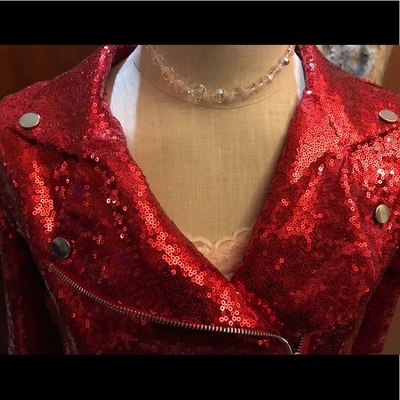 Red sequined lined jacket - Picture 2 of 10